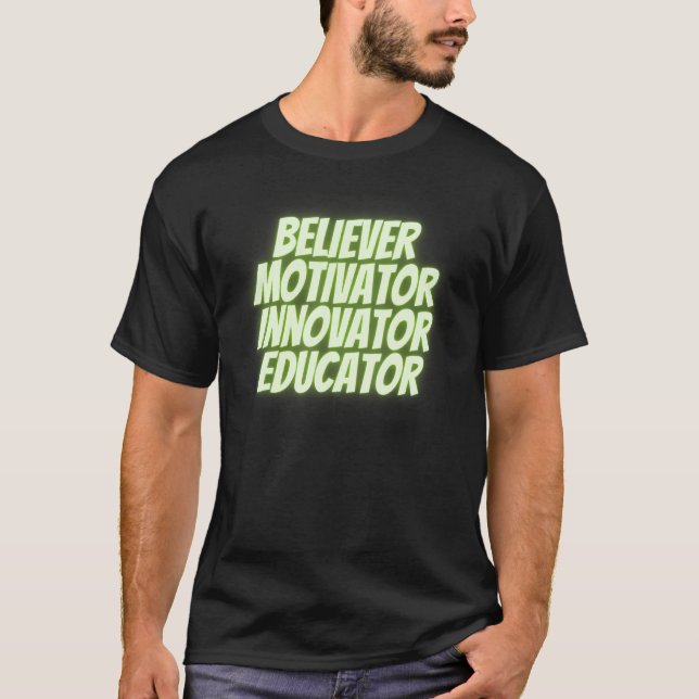 Glaube Motivator Innovator Erzieher Retro Teache T-Shirt (Vorderseite)