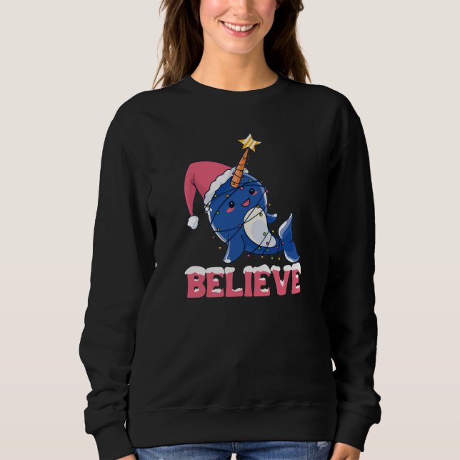 Glaube Narwhal Weihnachtsschneefieber-Lichter Sweatshirt (Vorderseite)