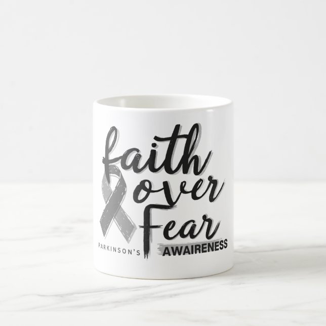 Glaube über Angst Kaffeetasse (Mittel)