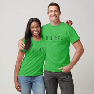 Glauben Sie an die Alien des Weltraums T-Shirt