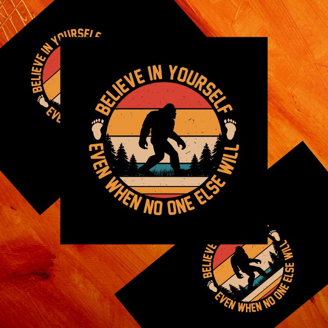 Glauben Sie an sich selbst Bigfoot Black Badhandtuch Set (Von Creator hochgeladen)