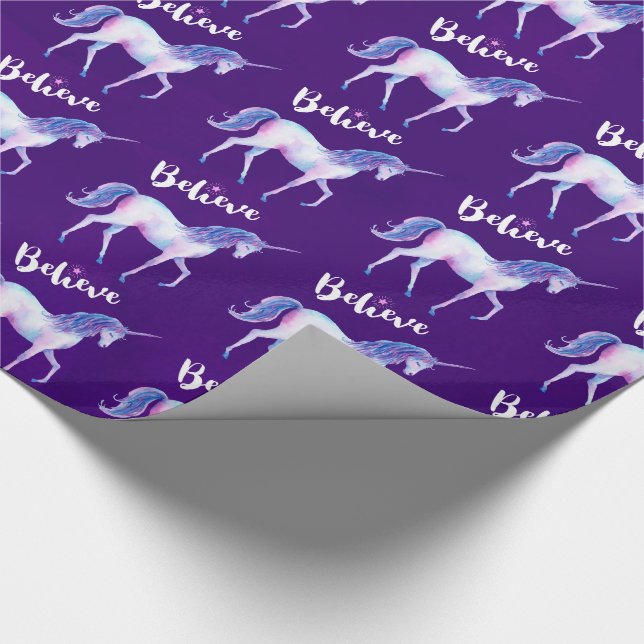 Glauben Sie mit Unicorn an Pastelwasser-Farben Geschenkpapier (Ecke)