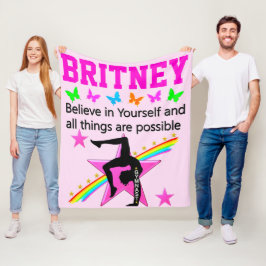 GLAUBEN SIE SICH IN IHREM PERSONALISIERTEN FLEECE 