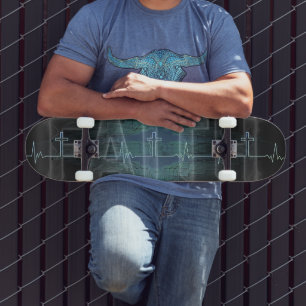 Glaubenskreuz Herzschlag Skateboard