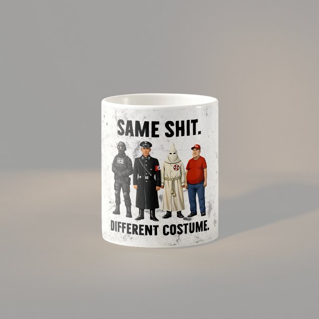 Gleicher Unterschiedlicher Kostüm Kaffeetasse (Von Creator hochgeladen)