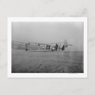 Gleitschirm für den Flug Postkarte