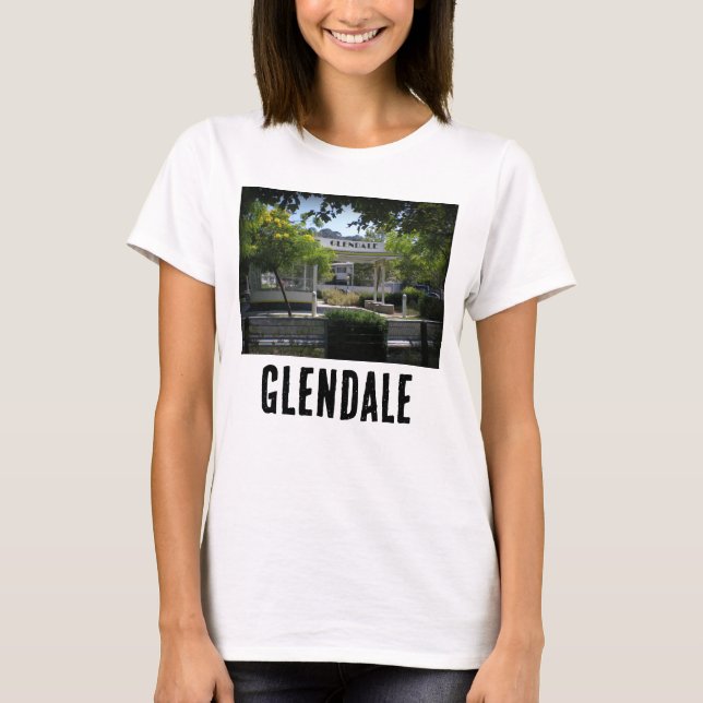 Glendale, California Adams Square Mini-Park T-Shirt (Vorderseite)