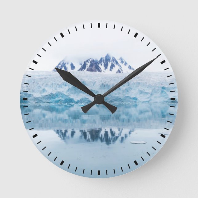 Gletscherreflektionen, Norwegen Runde Wanduhr (Vorderseite)
