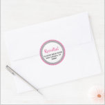 Glitterie Dunkelrosa & Silberne Rücksendeadresse Runder Aufkleber<br><div class="desc">Dieser trendige Aufkleber mit glänzenden Imitaten Glitzer auf einem soliden Farbhintergrund. Verwenden Sie das Vorlagenformular,  um Ihre eigenen Informationen hinzuzufügen. Die Funktion "Anpassen" kann verwendet werden,  um den Stil,  die Farbe und das Layout des Schriftartes zu ändern.</div>