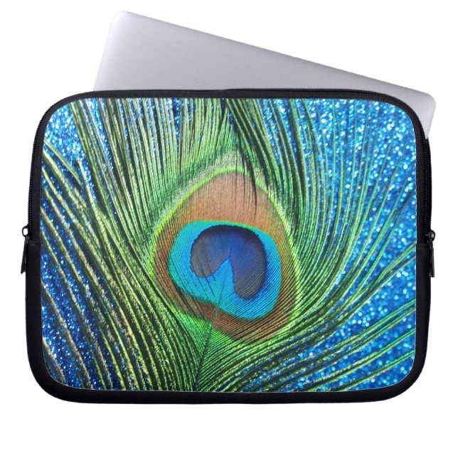 Glittery Blue Peacock Feather Still Life Laptopschutzhülle (Vorderseite)