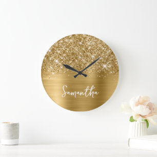 Glittery Gold Glam White Script Name Große Wanduhr