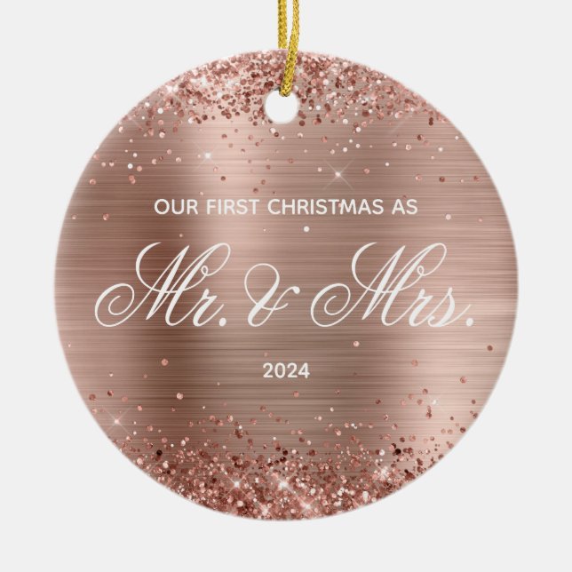 Glittery Rose Gold Fossil Unser erstes Weihnachtsf Keramik Ornament (Vorne)