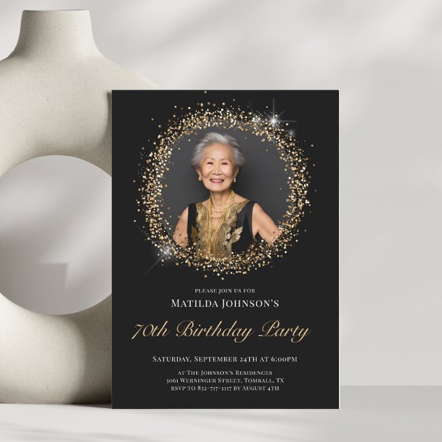 Glitzer Black Gold 70. Geburtstagsparty Einladung (Glitter Black Gold 70th Birthday Party Invitation)