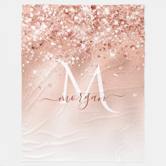 Glitzer Peach Rose Gold Monogramm Fleecedecke (Vorderseite)