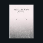 Glitzer Silver Pink Ombre Jewelier Ohrring-Anzeige Visitenkarte<br><div class="desc">Mit dieser eleganten und eindrucksvollen Ohrring-Display-Karte mit einem glänzenden Silver Glitzer Ober-Ober verblasst in hellrosa elegantem Hintergrund mit Ihrem Firmennamen und Slogline in passender Farbe und mit zwei bedruckten "Markern" aus Löchern. Eine perfekte Art,  sich zu erheben und einen unvergesslichen Eindruck für jeden Schmuckberuf zu machen</div>