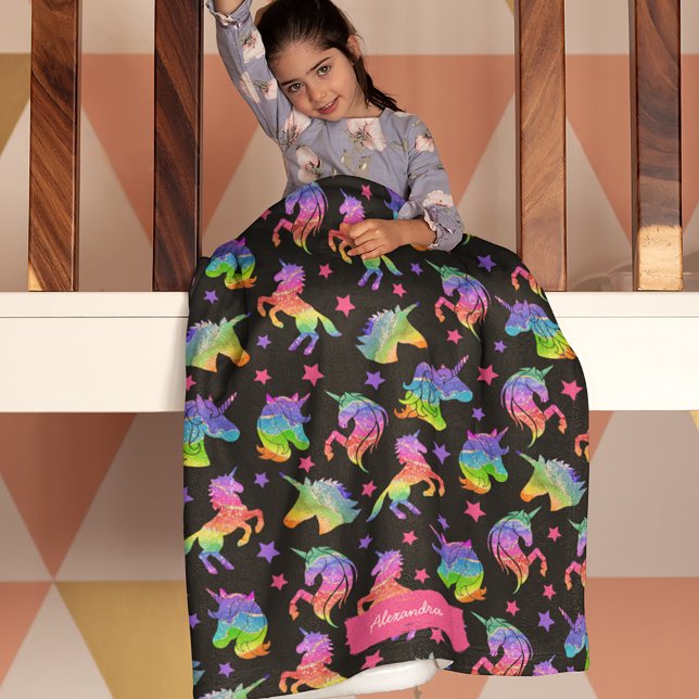 Glitzer Unicorn Regenbogenmuster mit Vorname Fleecedecke (Von Creator hochgeladen)