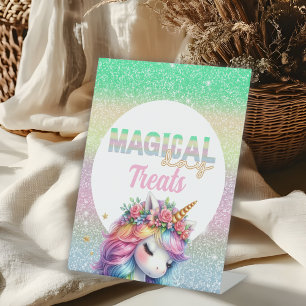 Glitzernde Regenbogen-Einhorn-Zauber-Leckereien Sockelschild