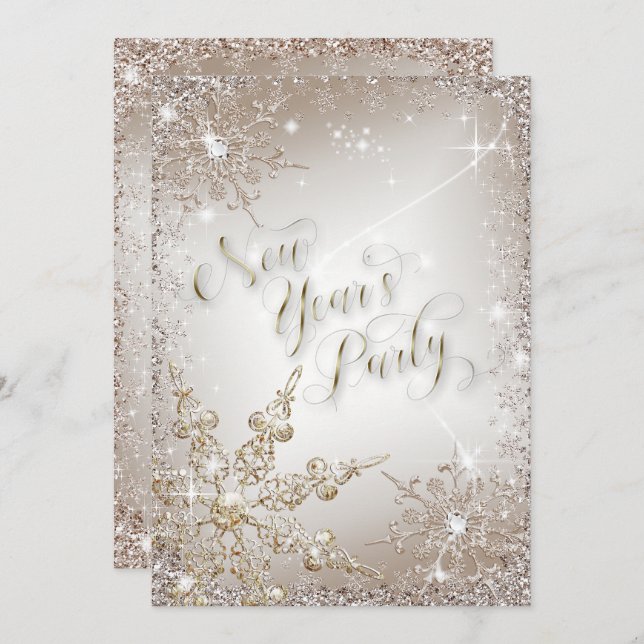 Glitzy Snowflakes Gold Silvester Party Einladung (Vorne/Hinten)