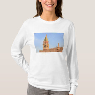 Glockenturm, Piazza San Marco, Venedig T-Shirt