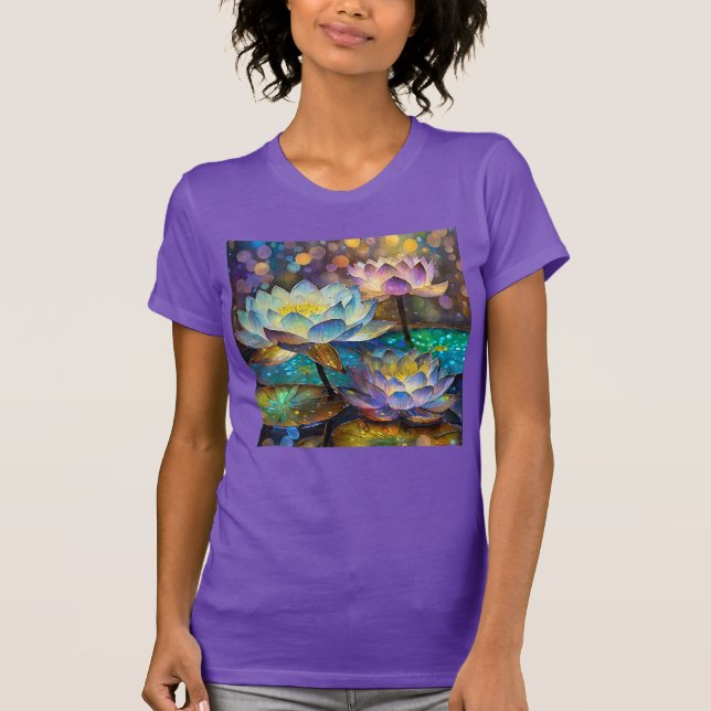 Glowing Lotus Flowers Trio T-Shirt (Vorderseite)
