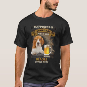Glück ist ein alter Mann mit einem Bier-Beagle-Hun T-Shirt