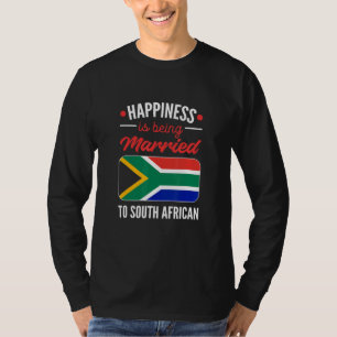 Glück ist einem Südafrika Verheiratet T-Shirt