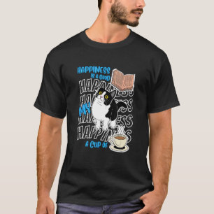 Glück ist Smokingkatzen Gute Bücher Kaffee Niedlic T-Shirt