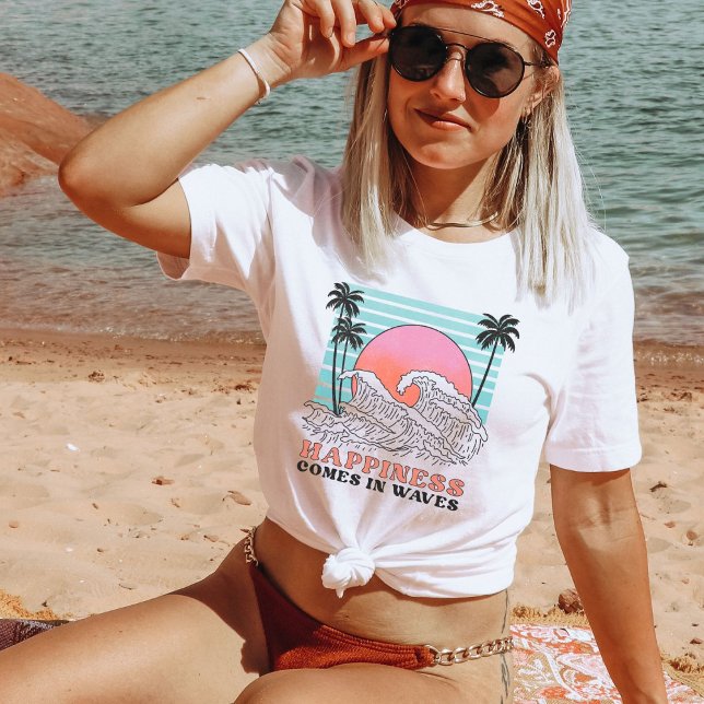 Glück kommt in Wellen, Retro Beach Bum Vibes T-Shirt (Von Creator hochgeladen)
