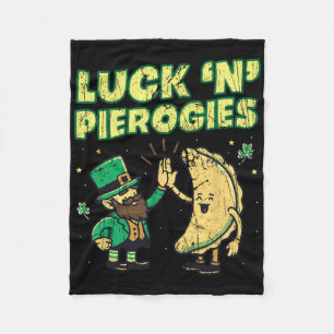 Glück N Pierogies Lustiges Polnisches Irisches St  Fleecedecke