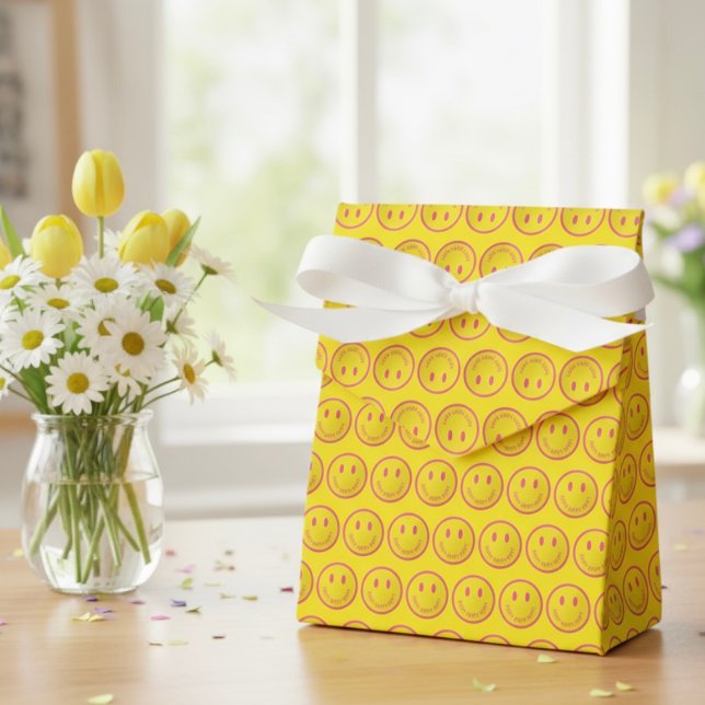 glücklich geschenkschachtel (Von Creator hochgeladen)