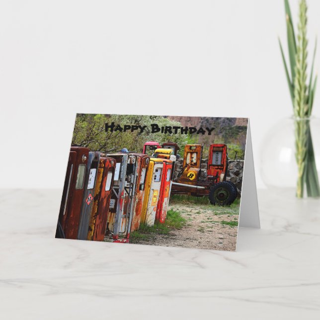Glückliche Birthday-Gaspumpen, Race Car Spaß Karte (Vorderseite)