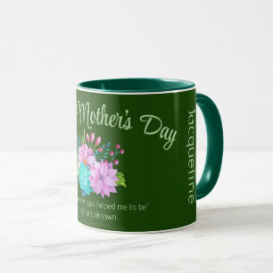 Glückliche Blume zum Muttertag und GRÜNER TEXT auf Tasse