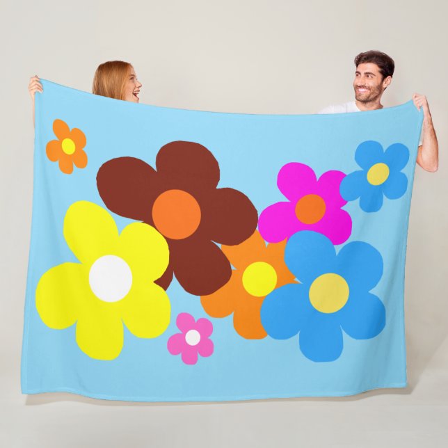 Glückliche Blumen Hellblauer Himmel Fleecedecke (Beispiel)