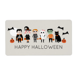Glückliche Halloween-niedliche Kinder in Kostümen