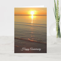 Glückliche Jubiläumskarte mit schönem Ozean Sonnen