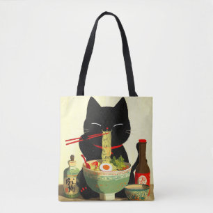 Glückliche schwarze Katze, die Ramen isst Japani