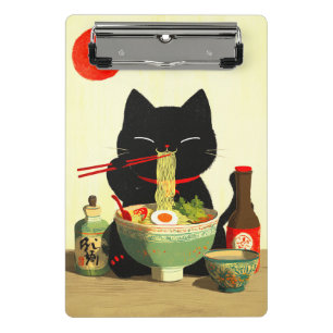 Glückliche schwarze Katze, die Ramen isst Japani Mini Klemmbrett