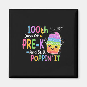 Glücklicher 100. Tag im Vorschulalter und immer no Magnet