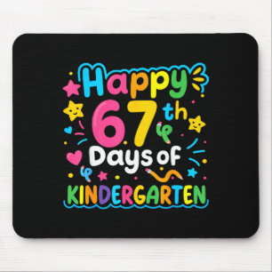 Glücklicher 67. Tag im Kindergarten-Schul-Meme 67 Mousepad
