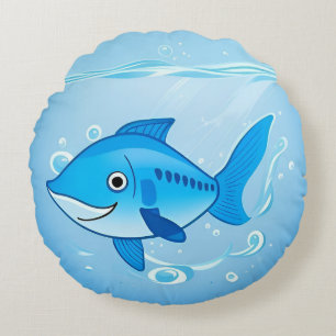 Glücklicher blauer Fisch in einer Unterwasserszene Rundes Kissen