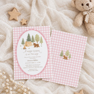 Glücklicher Camper Pink Gingham Mädchen Baby Sprin Einladung