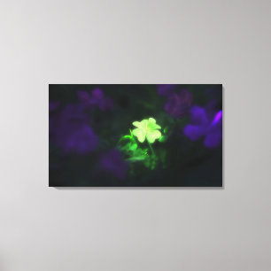 Glücklicher Charme (ausgedehnte Leinwand) Leinwanddruck