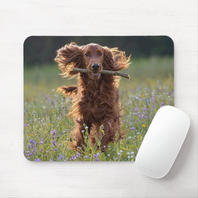 Glücklicher Irischer Setter im Wildblumenfeld Mousepad (Mit Mouse)