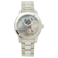 Glücklicher Mops am Strand individuell anpassbar