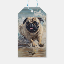 Glücklicher Mops am Strand individuell anpassbar Geschenkanhänger