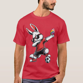 Glücklicher Ostern-Hase mit Fußball-Ostern Sport f T-Shirt