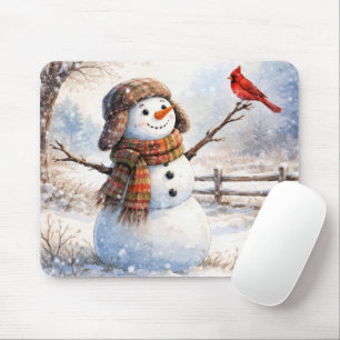 Glücklicher Schneemann mit rotem Kardinalvogel Mousepad