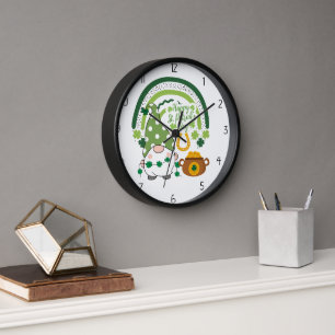 Glücklicher St. Patrick Uhr