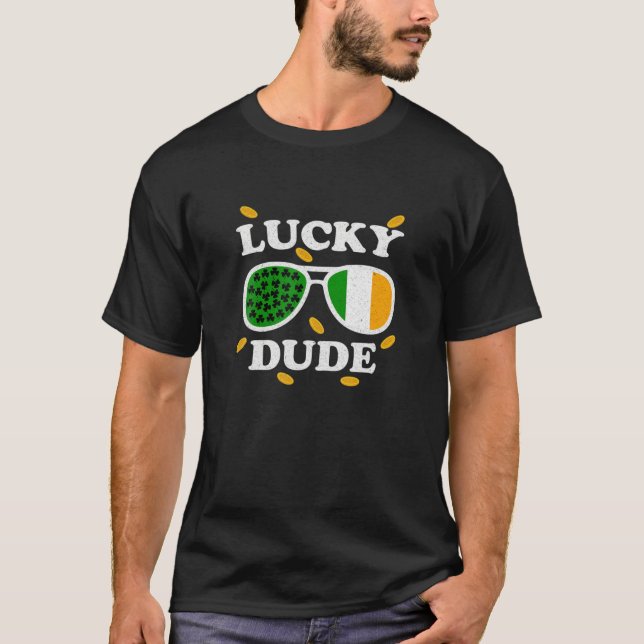 Glücklicher Typ St Patrick's Day Sonnenbrille mit  T-Shirt (Vorderseite)