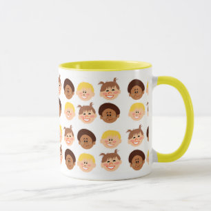 Glücklicher Vintage-Kinder süßer Retro-Stil Tasse
